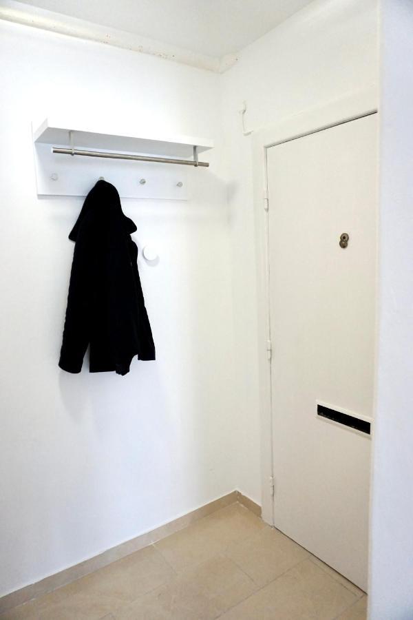 Alster Hamburg - Saniertes und möbliertes Apartment mit Bad und Küche Exterior foto